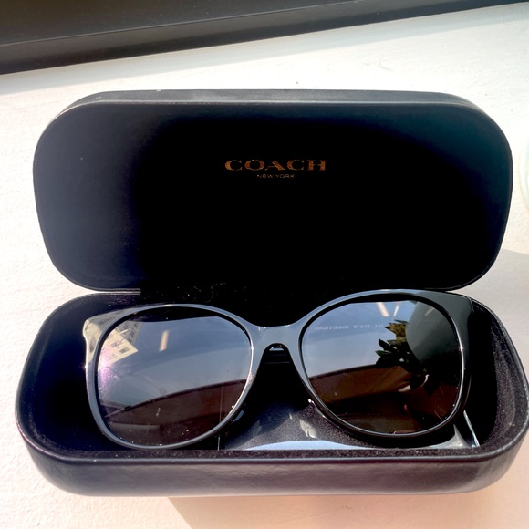 Coach Sunglasses - Picture 1 of 8